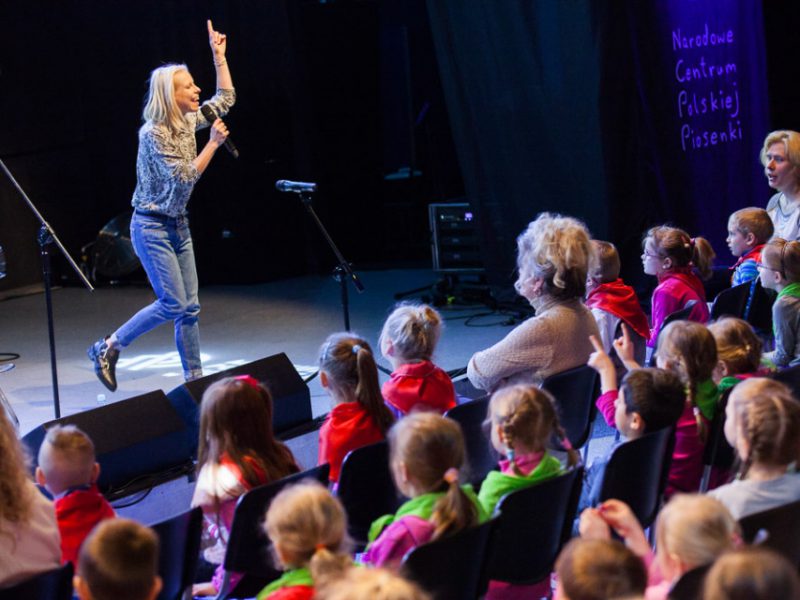 Alicja Janosz w Małej Akademi Piosenki