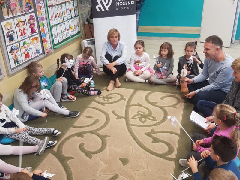 I Krajowy Festiwal Piosenki Przedszkolnej "Mini-Debiuty"