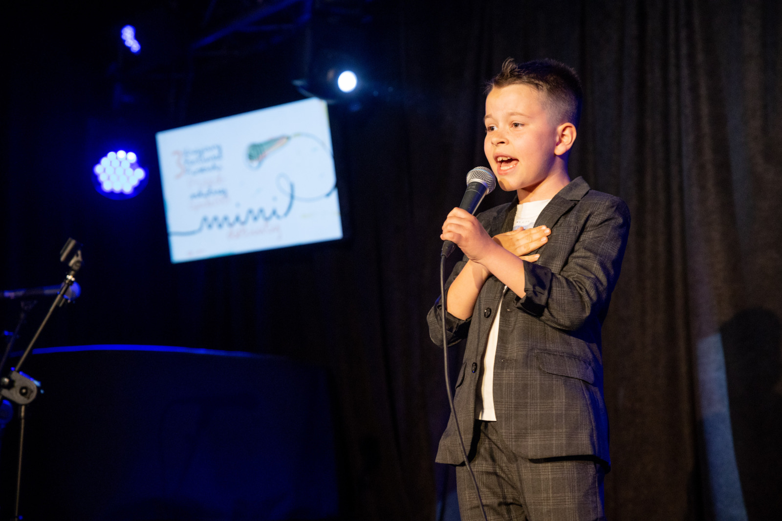 Gala finałowa III KRAJOWEGO FESTIWALU PIOSENKI PRZEDSZKOLNEJ "MINI-DEBIUTY"