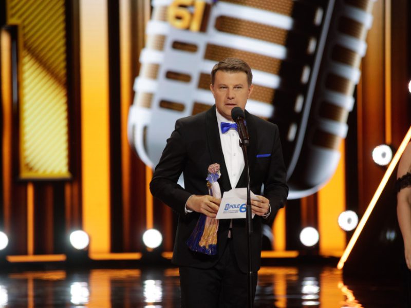 Prezydent Arkadiusz Wiśniewski - wręczenie nagrody im. Karola Musioła - nagroda publiczności - koncert Premiery