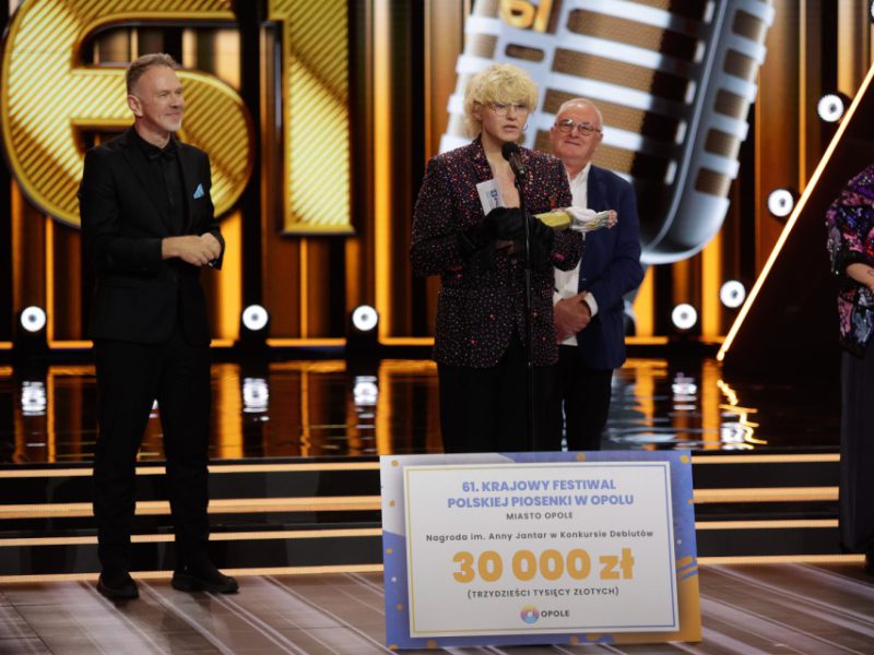 Norbert Wronka - Karolinka, nagroda im. Anny Jantar - przyznana przez jury - koncert - Debiuty – Niemen symfonicznie